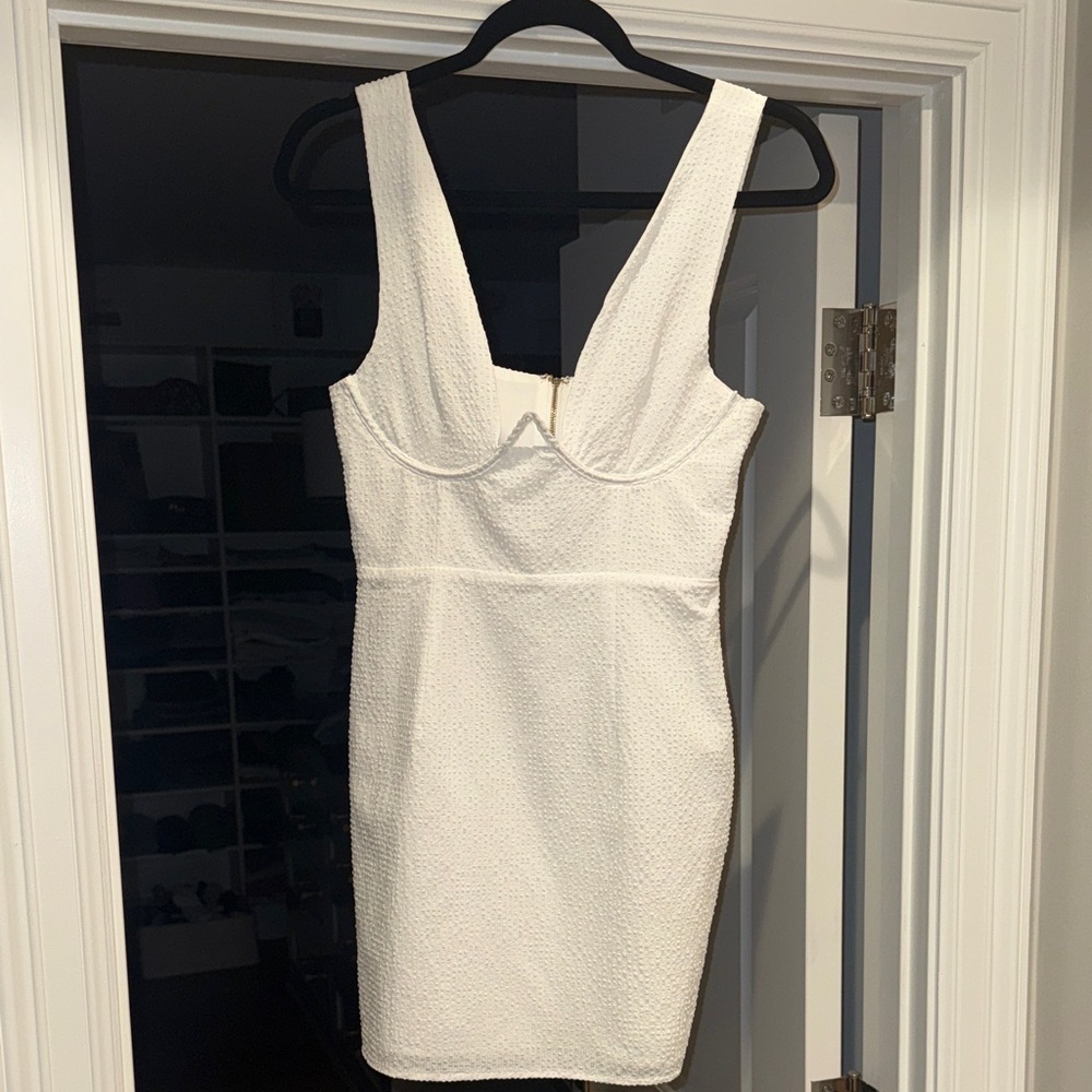 Runaway Elegant White Mini Dress - Picture 3 of 4